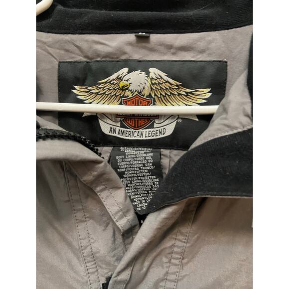 Harley Davidson hooded windbreaker size medium - Picture 8 of 9